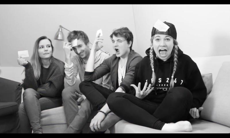 ____ines____'s tweet image. Dat faces😂😂💞 zieht es euch rein:
youtu.be/4MYkRnppxDs 😂✨ @LifeWithMelina @dagibee @freshtorge @DaPhilPhil
