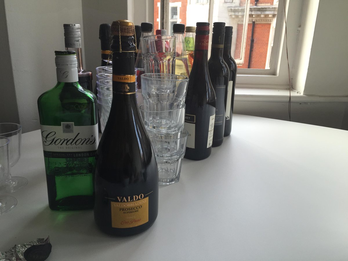 basis_insight's tweet photo. @basis_insight #celebrationday wraps up with drinks, obviously... http://t.co/6VxgA944KB