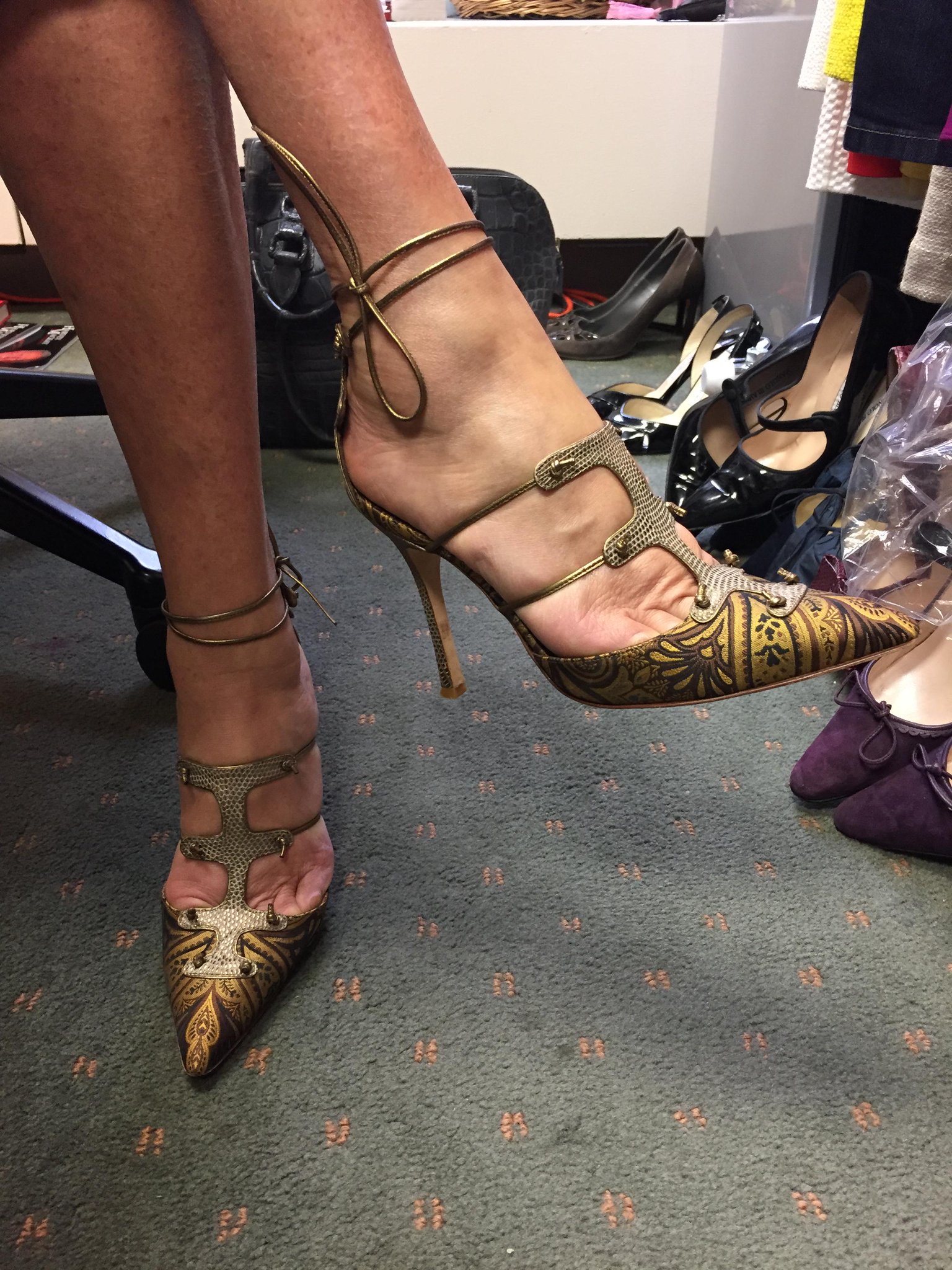 Jeanine Pirro on Twitter: "My @ManoloBlahnik 100th anniversary shoes! #
