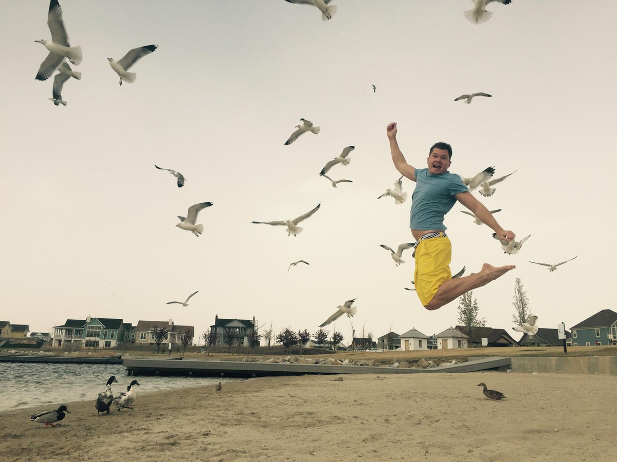 LivingLife_85's tweet image. I need ideas for some summer adventures...  Any Suggestions?  Here is my Bucket List so far..  Tabulaa.com/DavidPaul