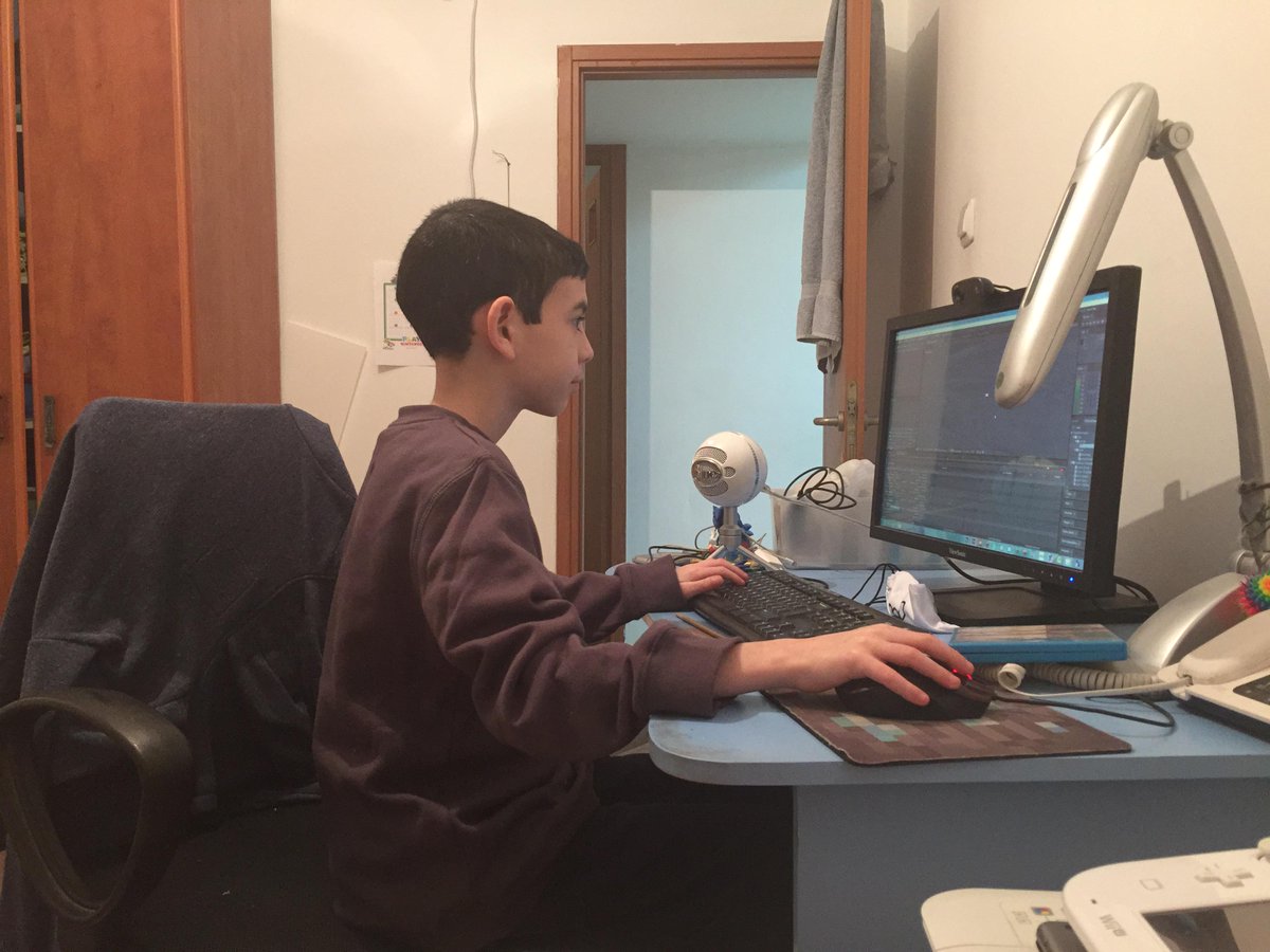 TriVolt10's tweet photo. אין ברירה, חוזרים לעבוד! ותאמינו לי שזה טוב לחזור! http://t.co/kXXyRAlR4W