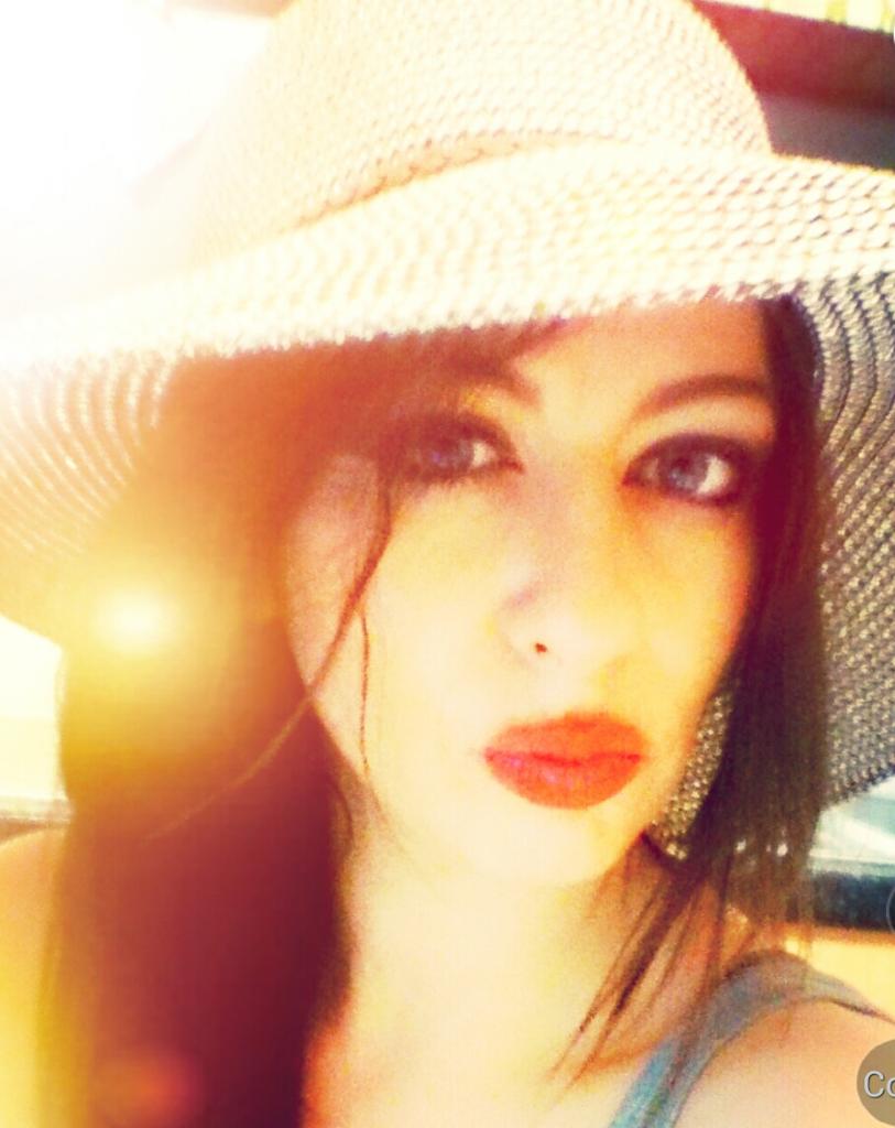 AimeeMarchan's tweet photo. Bring on those vibes and adventures in the sun ✌💜💛💚💙☀ http://t.co/VVUR3R5PJW