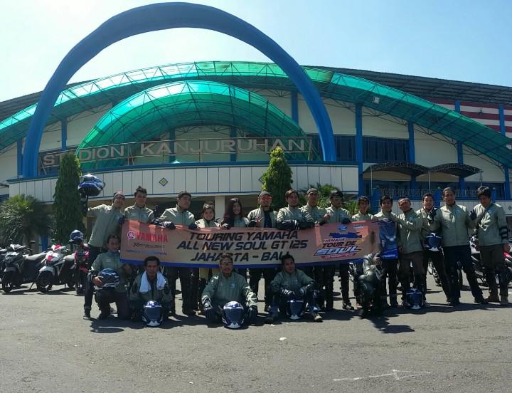 Stadion Kanjuruhan #tourdesoul125 #125momenttogo #LAMPAUIDIRIMU <a href="/TourDeSoul_125/">tourdesoul</a> @YRFIndonesia <a href="/SGCIdepok/">soulgt/club/id/depok</a>