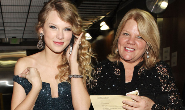 MTVUK's tweet photo. .@taylorswift13 has revealed her mum has been diagnosed with cancer #PrayForMamaSwift http://t.co/En0yWfRiZ2 http://t.co/6wBxEyNgbU