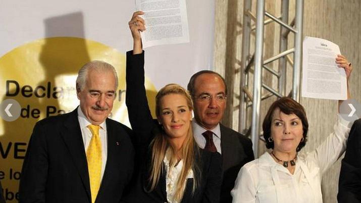 DiarioTalCual's tweet photo. "BASTA YA DE SILENCIO" 26 exgobernantes pidieron romper silencio complaciente con Maduro. http://t.co/yIFIkeZdy9 http://t.co/AUGC5lQPd5