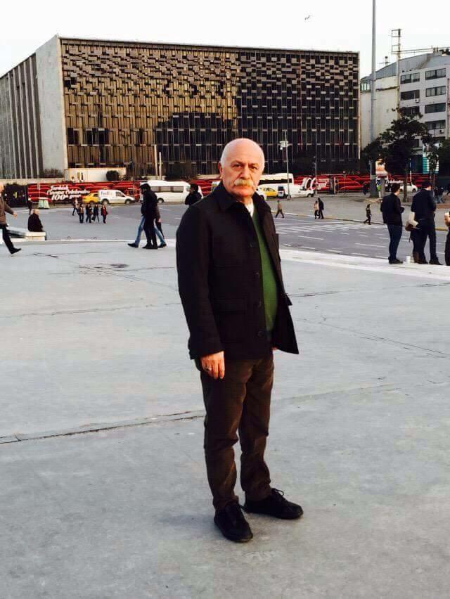 orhanaydin6's tweet photo. Atatürk Kültür Merkezi RTE'nın keyfi davranışı yüzünden ölüme terk edilmiştir.
#BırakınAKMniBizOnaralım http://t.co/CNUemYGWPs