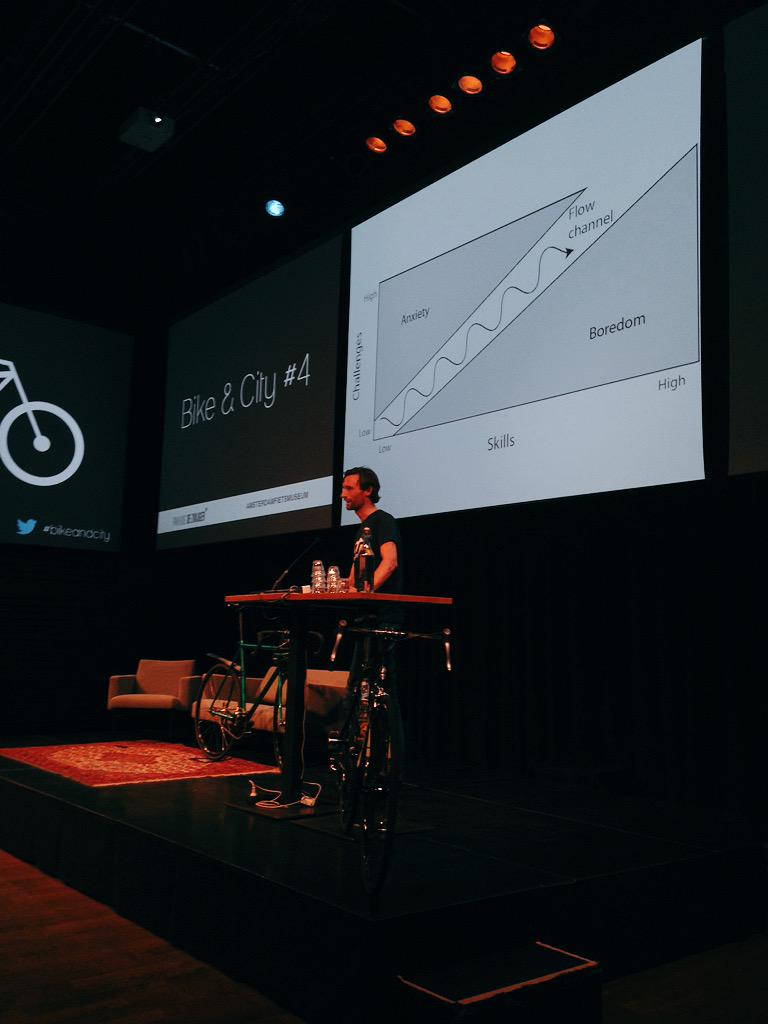 twotoneams's tweet photo. Finding that #flowchannel with @WIT_INDUSTRIES at the 4th #bikeandcity. Cool to see Dutchies learn about cycling ; ) http://t.co/o4gnGGrtek