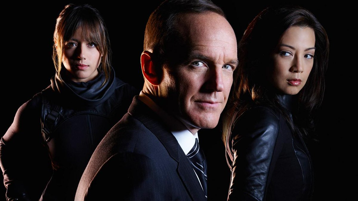 IGN's tweet image. Both @Marvel and @ABCNetwork are planning an @AgentsOfSHIELD spinoff go.ign.com/EKhonhQ