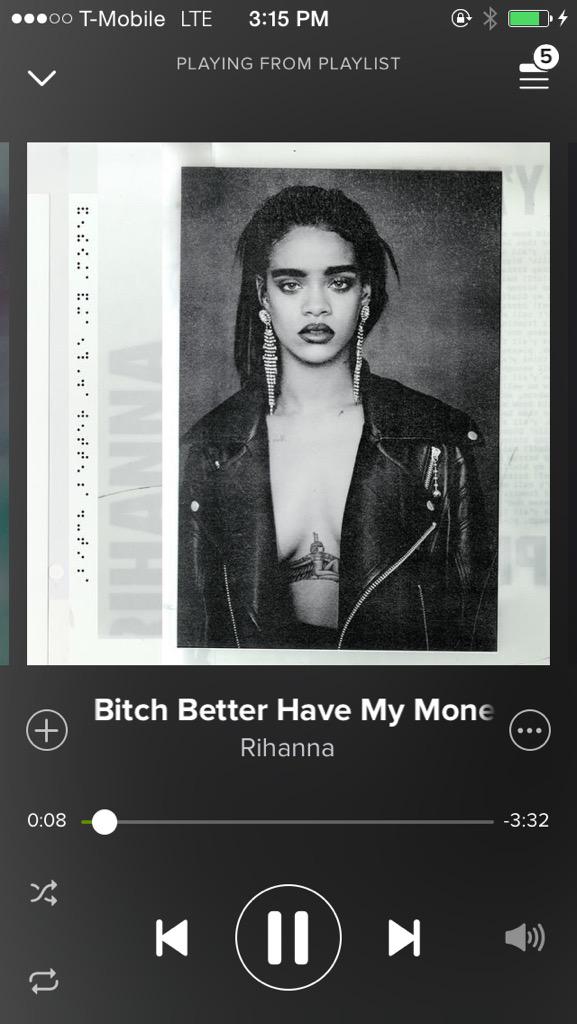 twitrlessteph's tweet photo. okay @rihanna alright 👏👑 http://t.co/Bmt474YZvr