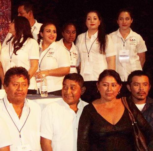 MelyCastroC's tweet photo. Hemos trabajado para conformar un equipo exitoso, siguiendo los consejos de nuestro lider nacional @hugoericflores http://t.co/nGp4rsAXCv