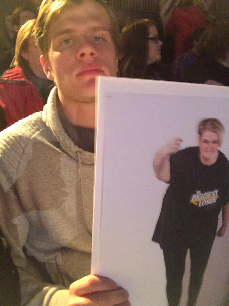 helmabjork's tweet photo. @davidatla heldur með Völu 💪🏼 http://t.co/EMpyi4S40N