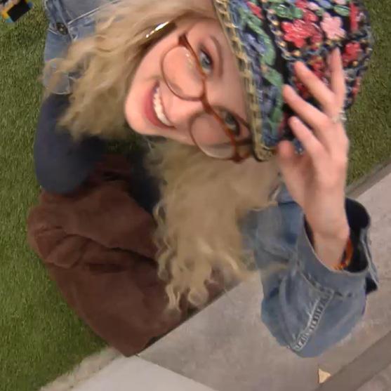 bbcanadajordan's tweet photo. Sarah icons #bbcansarah #bbcan3 #bbcan #bigbrother #BigBrotherCanada http://t.co/xL6Ca3sEwd