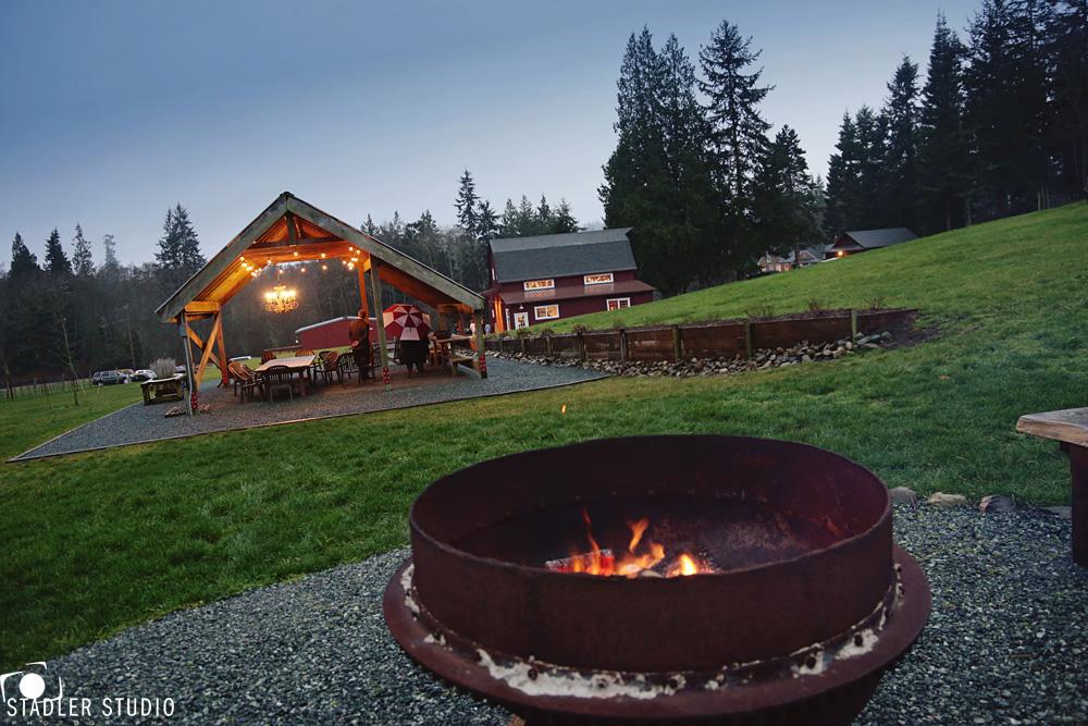 WhidbeyWedding's tweet photo. Winter Wedding on Whidbey - http://t.co/hOPsye7Loy http://t.co/nbYp5uvZgi