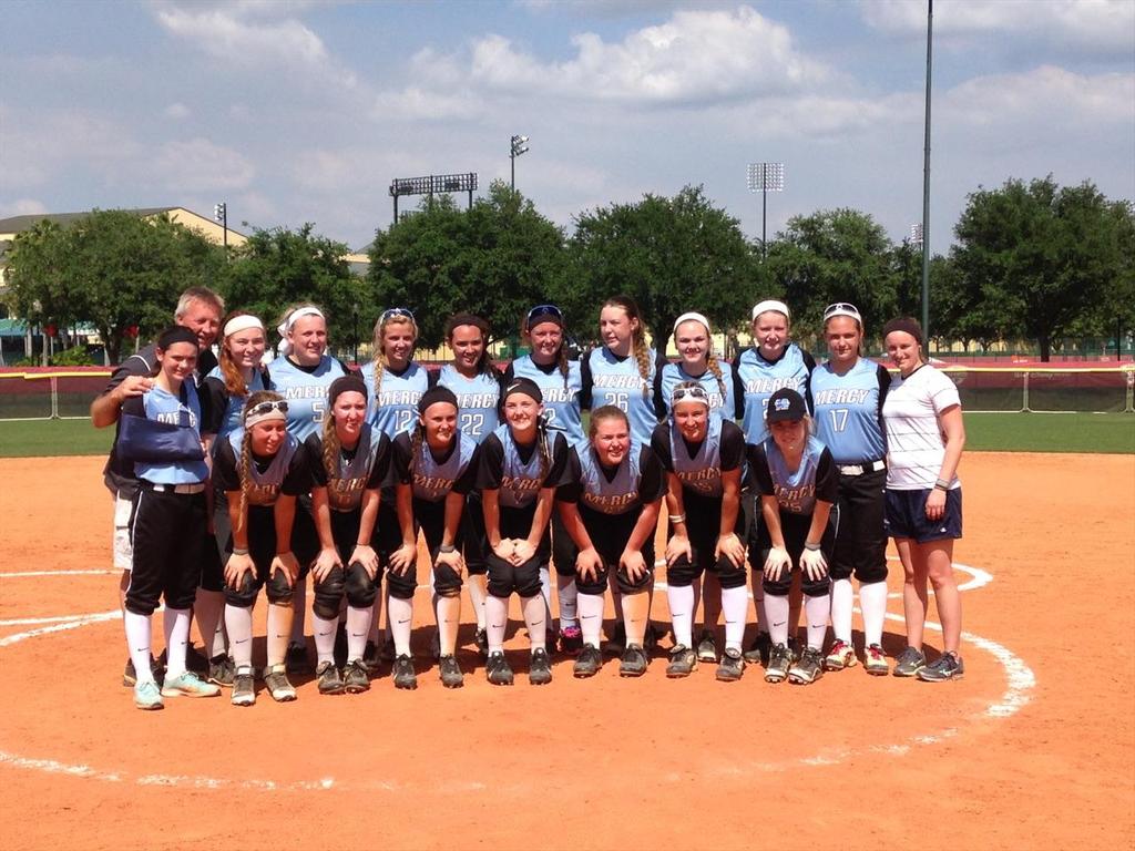 mercysoftball15's tweet photo. 6 and 0 http://t.co/q6LxhBzMWl