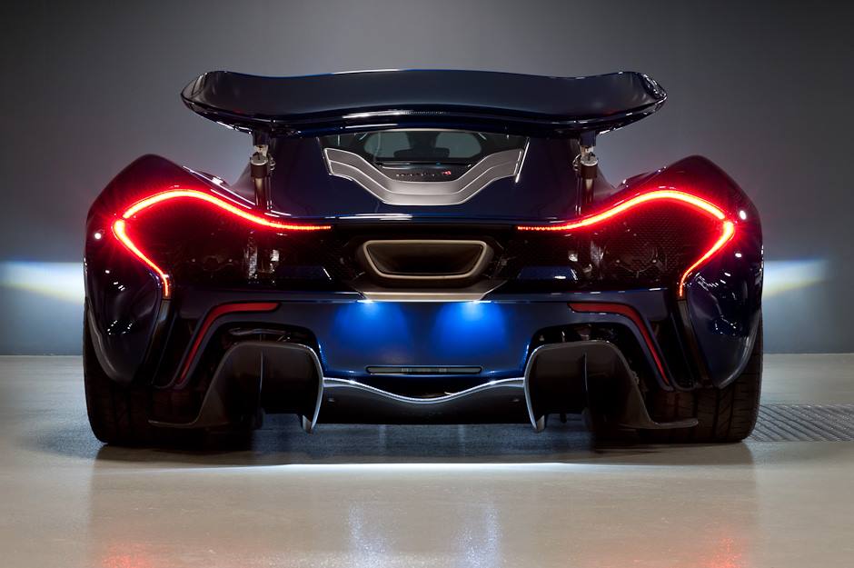 SouthernDriving's tweet image. Dat ass tho 😋 #mclaren #p1