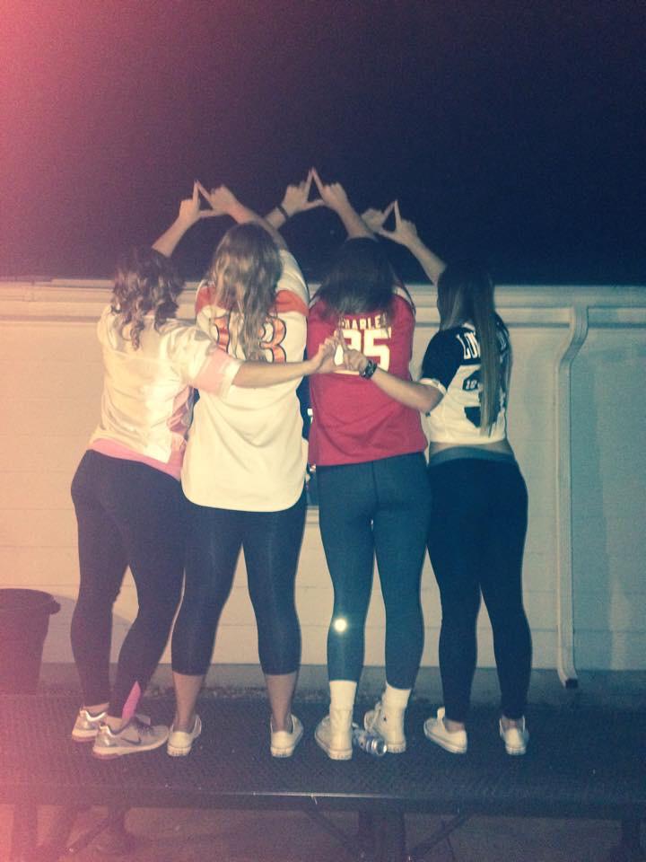 hollzchesty's tweet photo. Throwing what we know for the first time at the KΣ mixer was definitely a favorite Greek moment! #BUGreekWeekPC #ΔΔΔ http://t.co/3kr0A2zN6S