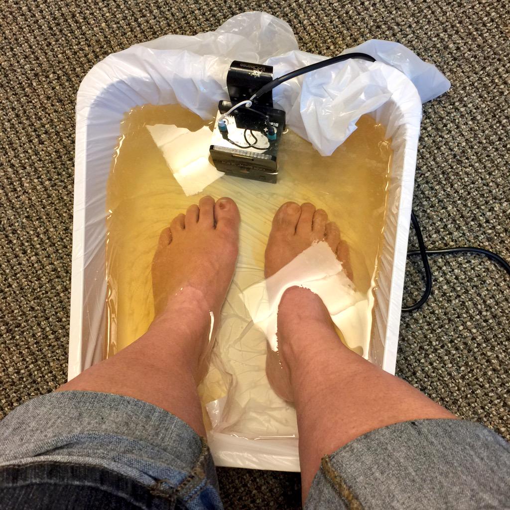 SummitHealthNH's tweet photo. Got 30 minutes? Set up an #IonCleanse #detox footbath w/ Dawn Guerin in #Belmont #NH! You'll be amazed... http://t.co/E4OCnhueN0