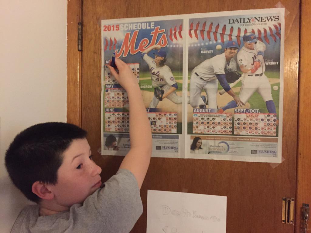 BillPriceNHL's tweet photo. Put win No. 2 on the Daily News poster sked. #mets http://t.co/vg2r40ib9V