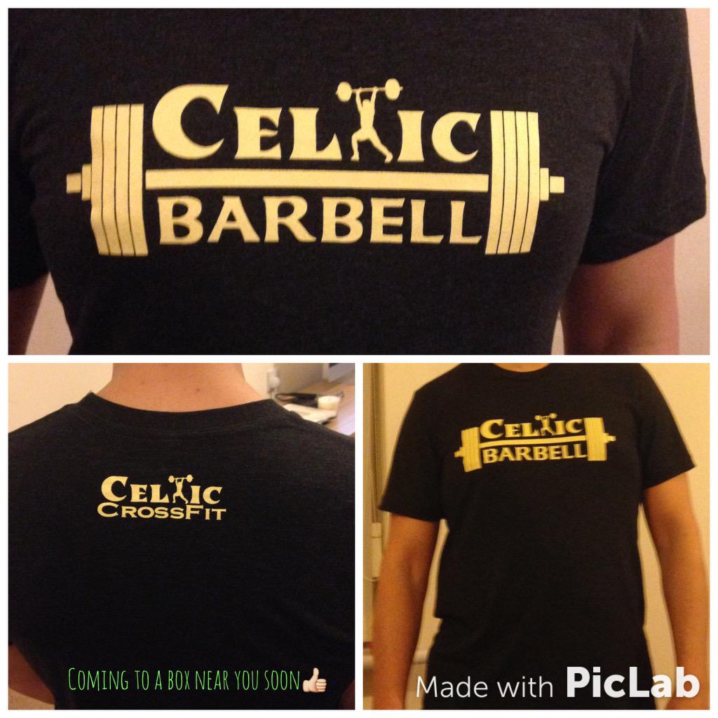 SolidLiftingCo's tweet image. Now available to order £20 each, men's &amp;amp; ladies cut (S,M,L,XL) fab quality &amp;amp; no shrinkages👕. MSG me for more info👍