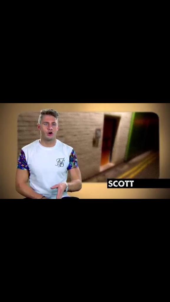 fleggduncan's tweet photo. @SikSilk were is this T-shirt can't find any wear ?? http://t.co/9vgRh361xL