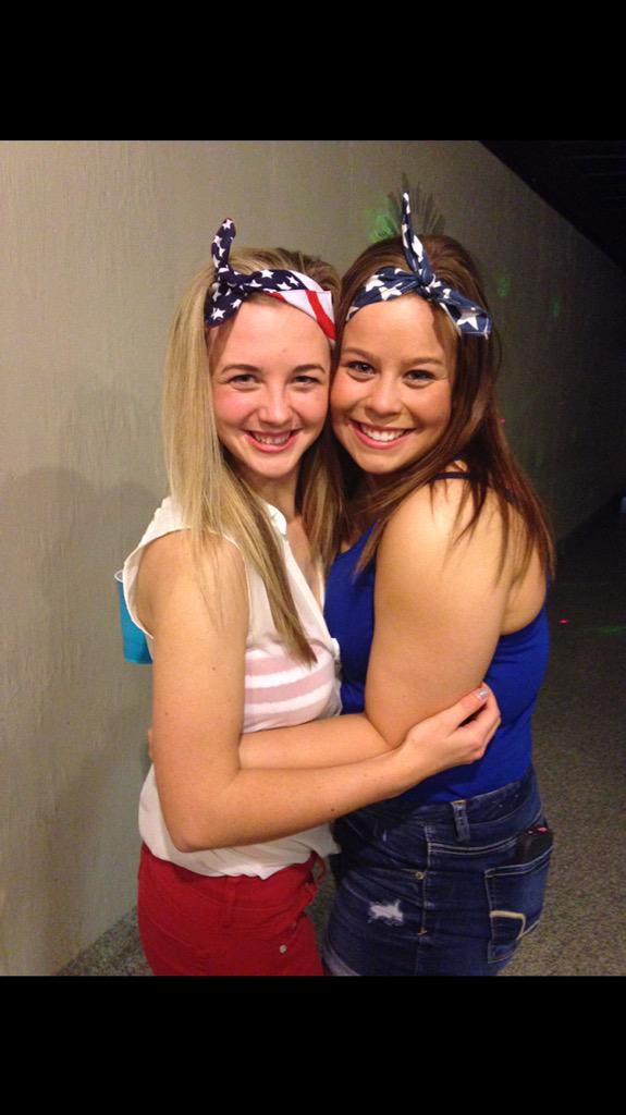 bjuhl14's tweet photo. The majority of my favorite Greek memories include my perfect big❤️❤️ #bugreekweekpc #ZTA http://t.co/30or2ctAVg