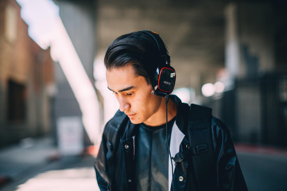 ASTROGaming tweet picture