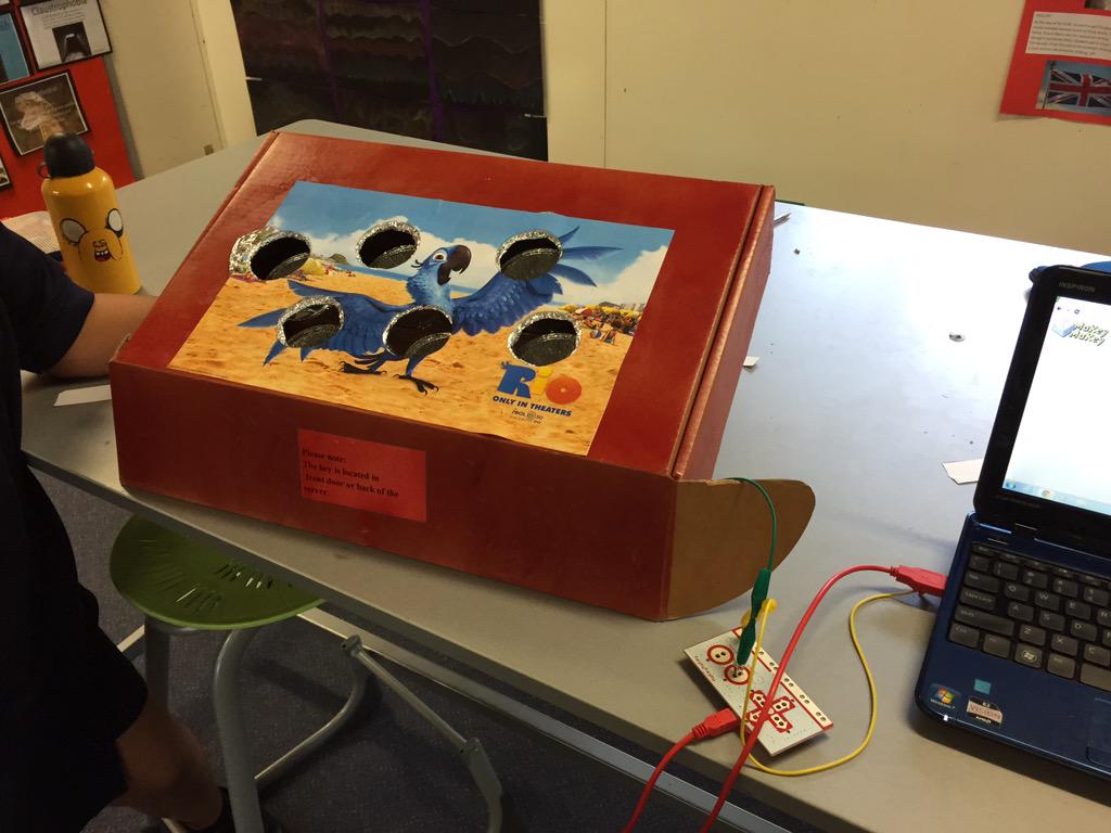 @scratchteam recent gr 4 student genius hour project. DIY operation game using scratch and makey makey #ScratchChat