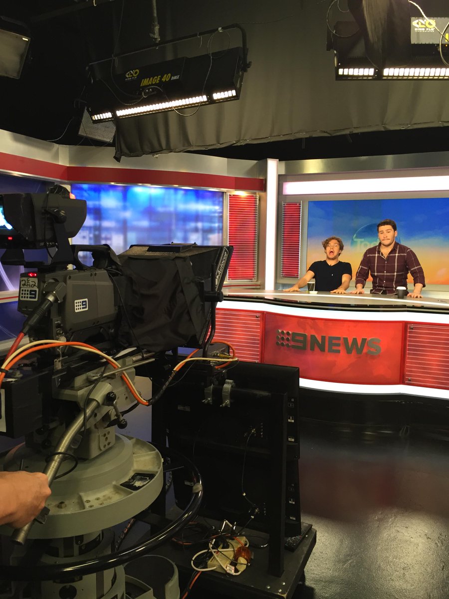 9NewsPerth's tweet photo. #PodrickPayne & #SerLorasTyrell are in the house! WATCH #TodayPerthNews from 7AM w/ @tmcmillan9 #GameOfThrones #GoT http://t.co/1Nynw6TaaL