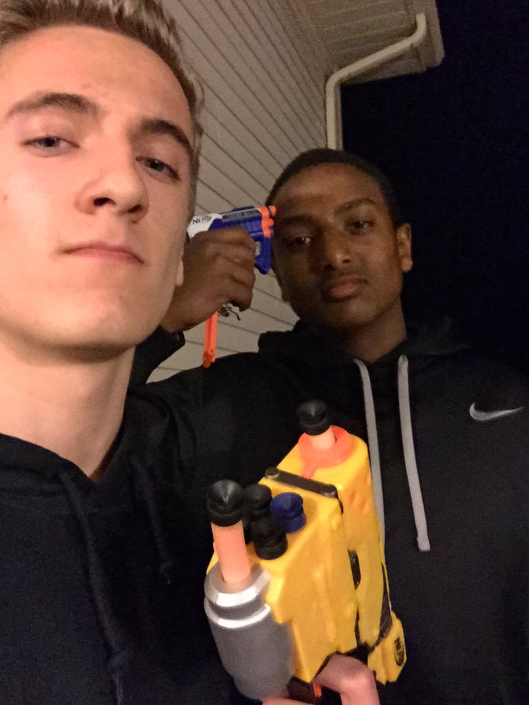 NlaGhostBusters's tweet photo. Kill time 10:32pm revive time 2:32am ghost busters up 2-0 @Dtcnerf @NLA_Nerf http://t.co/Mn7LVMCLTV