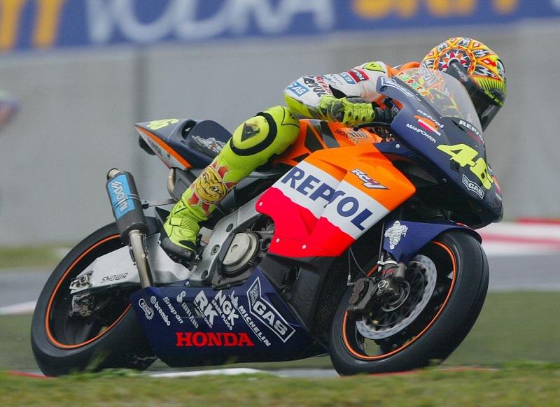 Jtrev46's tweet photo. @bgmotogp Same to you! #VR46 #Oldschool #NSR500 http://t.co/9Ht7Fnyg3z