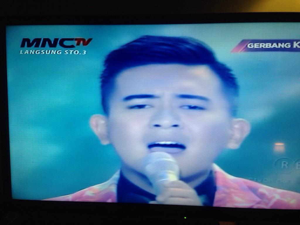 Fiqri layak untuk tampil lagi <a href="/KDIOffc_MNCTV/">KDI 2024</a> kami kecewa dgn keputusan td malam #SaveFIQRIKDI2015