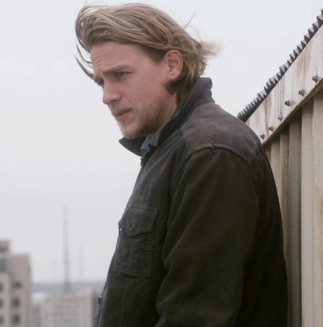Happy birthday Mr. Charlie Hunnam      4/10/1980     