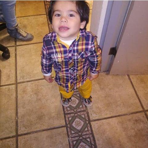 EstradaMayela's tweet photo. Fabricio eres el mejor bebe del mundo @JazminconJ http://t.co/XsE0g5qPUx