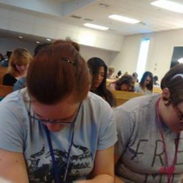 GYCSoutheast's tweet image. Prayer time earlier this evening at #gripped!! Come and see!!