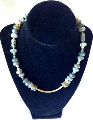 IntroYourStyle's tweet photo. Her Style: Sophisticated. Her Flair: True Blue. She wears Blue Dance-The #Necklace.#AKAStyle http://t.co/tzKFdyG4Ba http://t.co/iOqQyiPY92