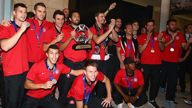 FOXFOOTBALL's tweet photo. If you missed our @wswanderersfc #ACL special last night, watch it in its entirety here | http://t.co/3dFmenH3kX http://t.co/Fn1s6w1m6h