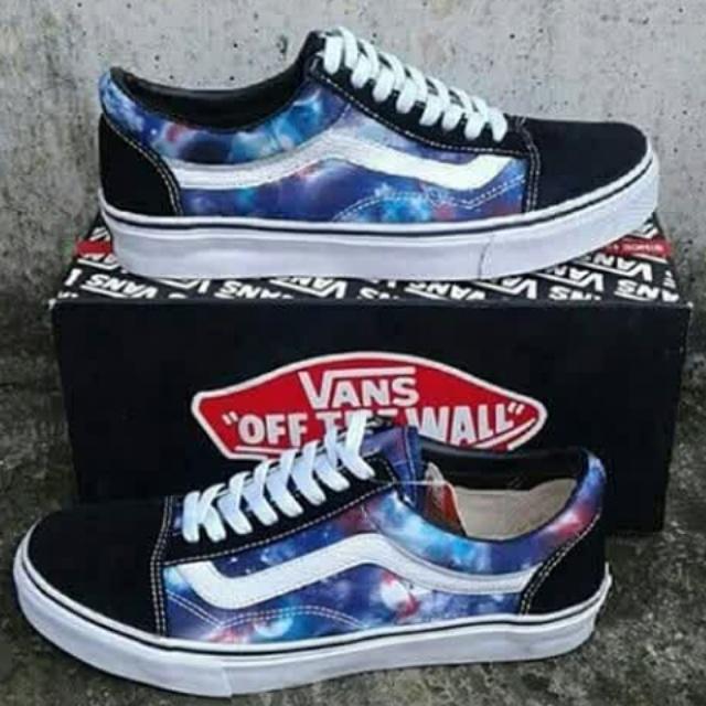vans galaxie