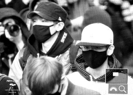 cbkingdom's tweet photo. [PREVIEW] 150410 On the way to Music Bank #CHANBAEK (cr.puppystore) http://t.co/r9ps0U4fbH