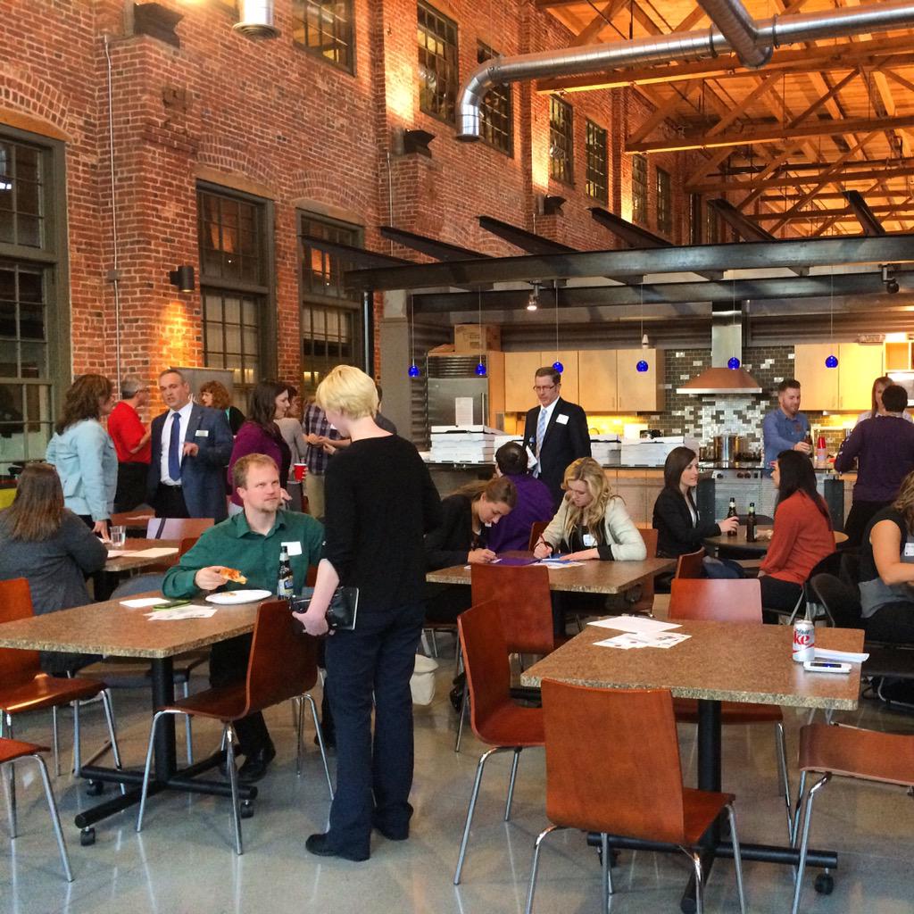 EWUypn's tweet photo. Great turnout for #ewuypn tonight!!! @PhotoboxxMe @michaelfisk is speaking about entrepreneurship alongside our panel http://t.co/tnT3Yqbc1D