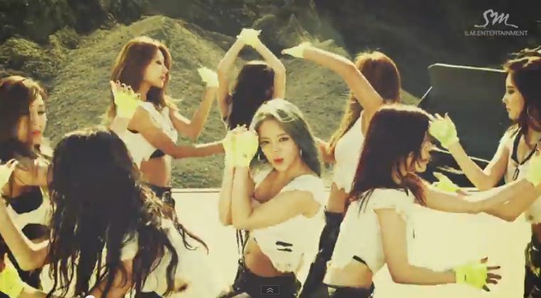 seulililac's tweet photo. SNSD 'Catch me if you can' mv (CAP) Hyoyeon #CatchHyoyeon #catchGG #CatchMeIfYouCan http://t.co/e6wIV44hk8