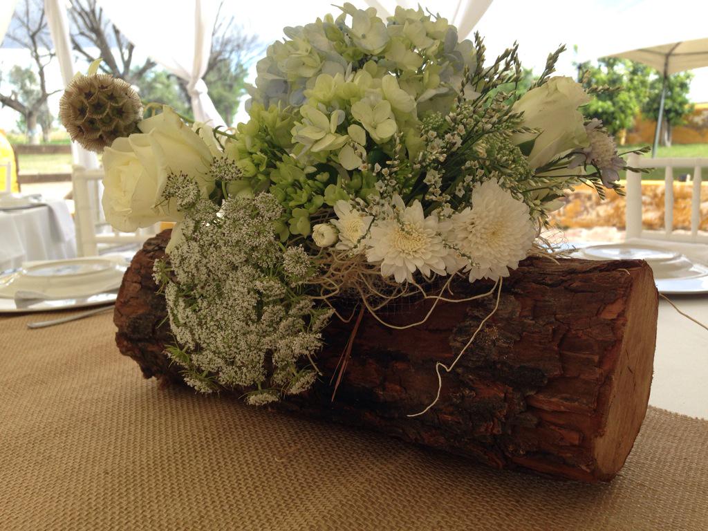 noviasmexico's tweet photo. Excelente idea de centro de mesa http://t.co/3g0vs0CEyl