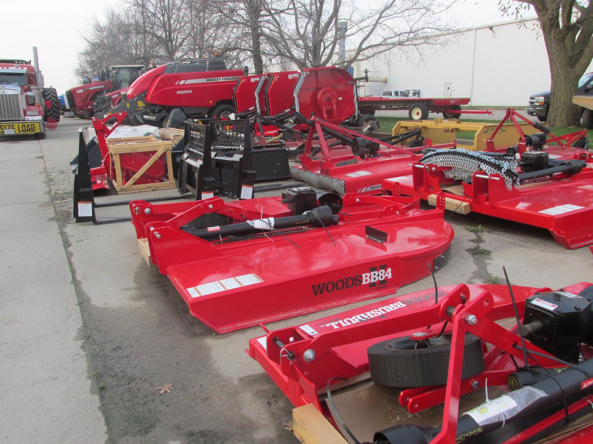 KuhnsLlc's tweet photo. We are now  Woods Equipment dealer. #rotarycutters #tillers http://t.co/BHWWTeNWEN