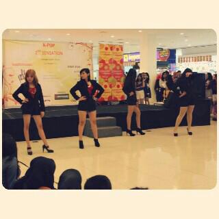 Ditunggu aja comebacknya '-' with new member lohhhhh