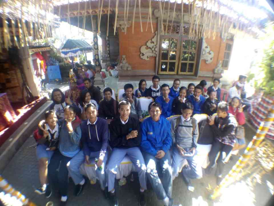 Osis triska kundangan at paktut artadana semoga menempuh hidup baru paktut