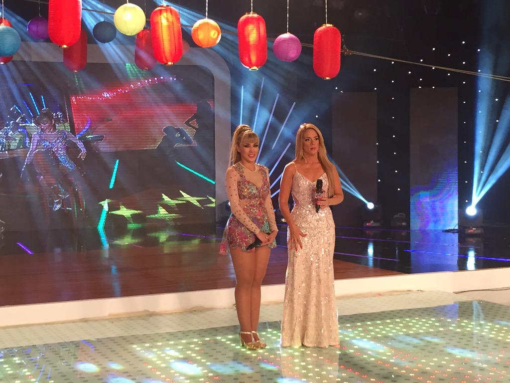 tcsoyelmejor's tweet photo. ¡#GanaJasu va por la estrella!
Ahora el jurado evaluar el primer show de la cantante del Ecuador. ¿Te gustó? | Da RT http://t.co/mF99PnEcBX