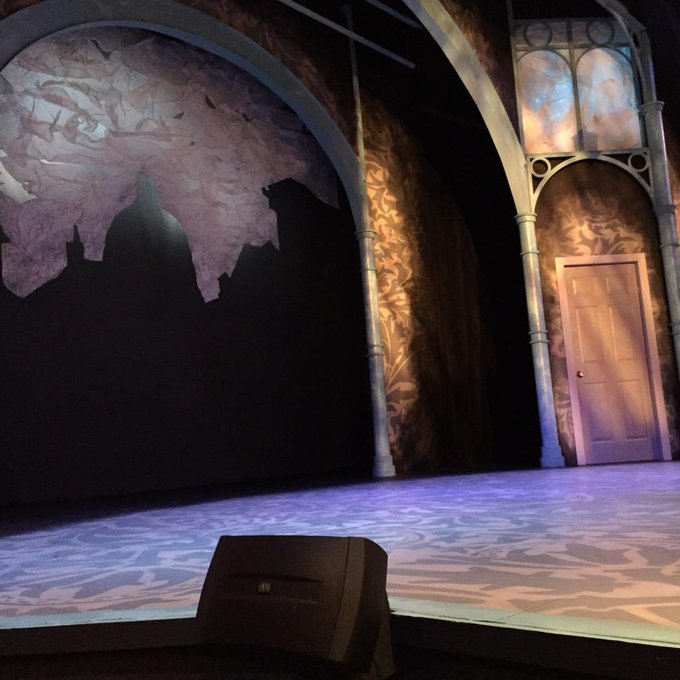 A night at the theatre. Seeing My Fair Lady. http://t.co/dv0Ei3GhDJ<a href="/tag/mvsales"class="tags"><span>#mvsales</span></a>