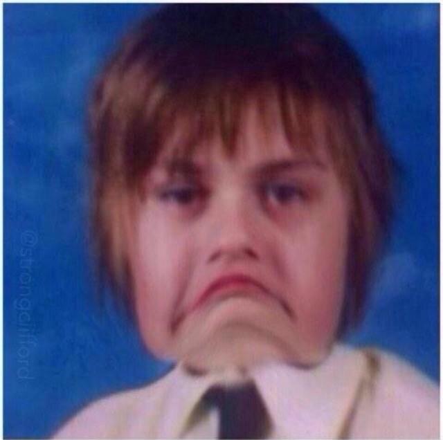 sczng's tweet photo. me when michael clifford won't follow me http://t.co/3mU3zXw4Nb