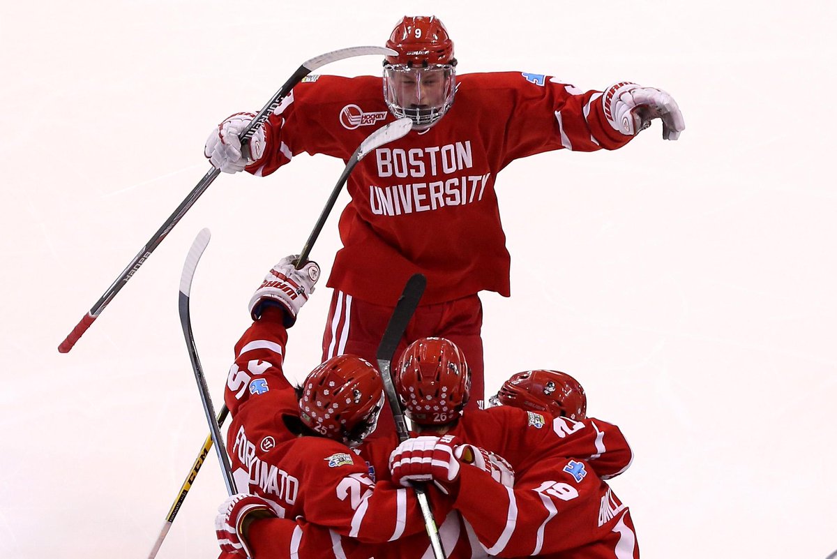 SportsCenter's tweet image. Boston University beats North Dakota in #FrozenFour, 5-3. Terriers will face Providence in national championship.