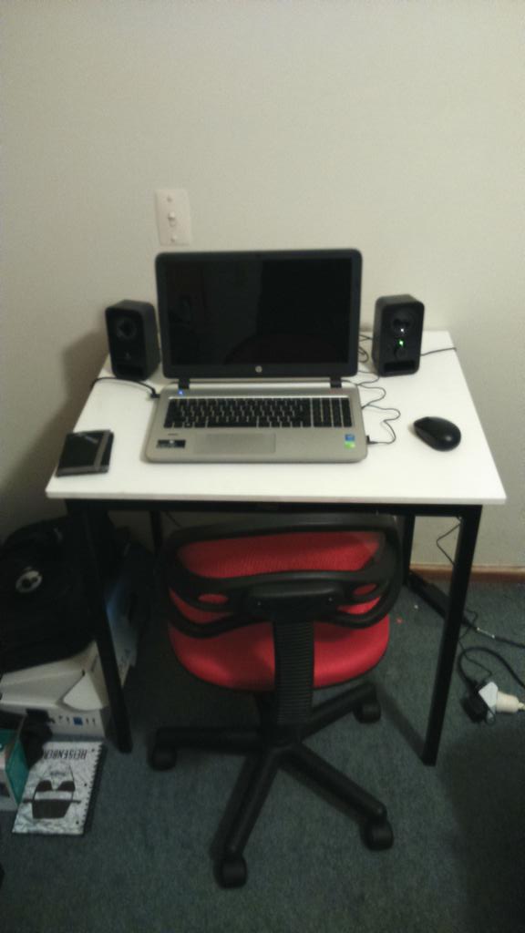 JerryWestaway's tweet image. This is my new work area in my room at home 
#workarea #desk