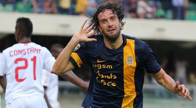 RA_ASTAGINA's tweet photo. "Msh bergigi? @liputan6dotcom: Luca Toni, 'Sesepuh' Serie A yang Masih Berlabel Predator  http://t.co/GNwtsKljJE http://t.co/GhhjQMje0I"